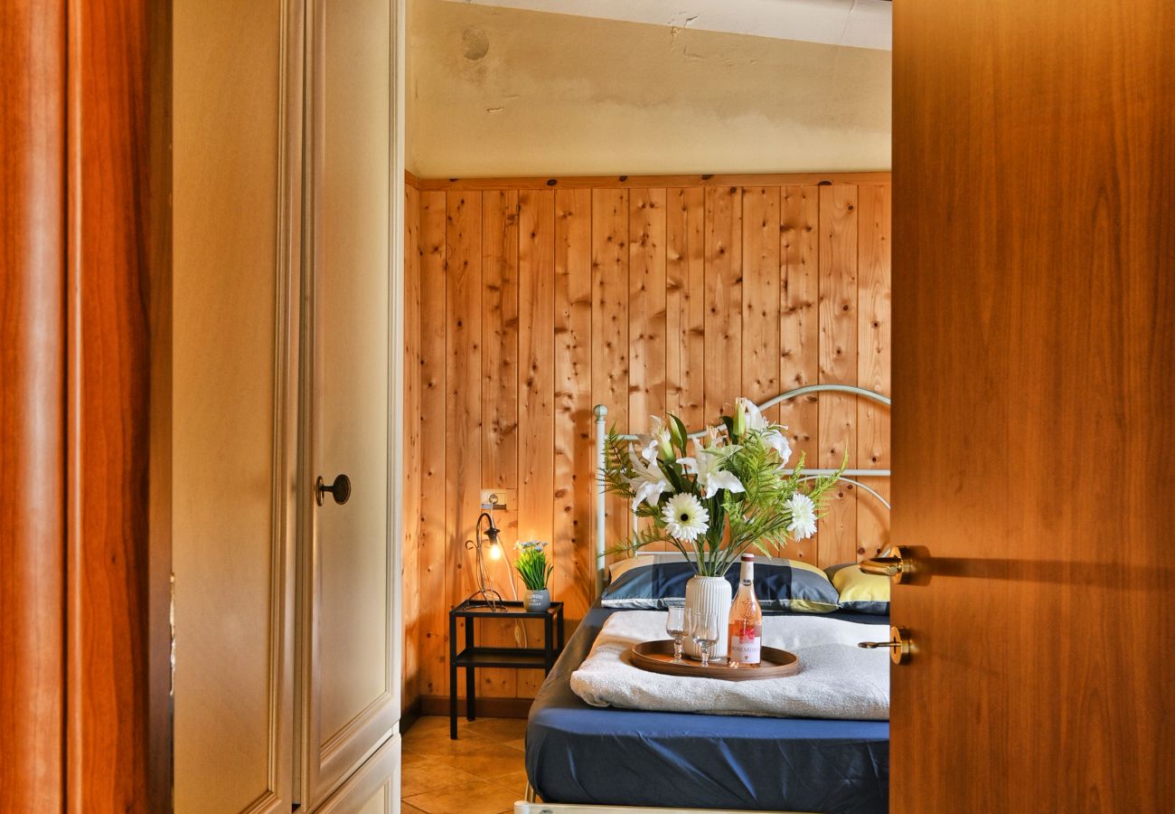Appartamento a Tignale - Appartamento 18 by Theater Home - immerso nella natura e con piscina Appartamento a Tignale - Appartamento 18 by Theater Home - immerso nella natura e con piscina
