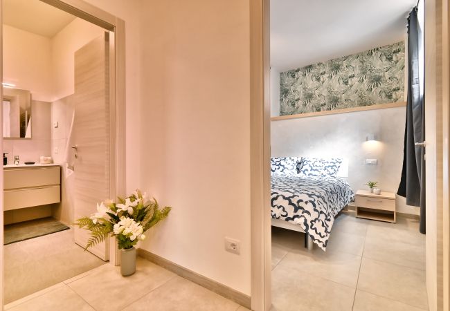 Appartamento a Tignale - Appartamento Andrì by Theater Home - recentemente ristrutturato e dotato di ogni comfort Appartamento a Tignale - Appartamento Andrì by Theater Home - recentemente ristrutturato e dotato di ogni comfort