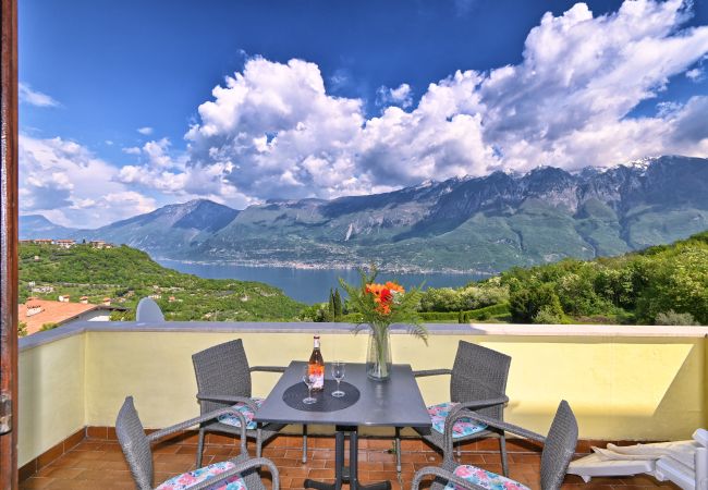 Appartamento a Tignale - Appartamento Oleandro by Theater Home - con stupenda vista lago Appartamento a Tignale - Appartamento Oleandro by Theater Home - con stupenda vista lago