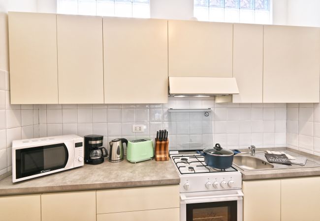 Appartamento a Toscolano-Maderno - Appartamento Jeda by Theater Home - con terrazzo e a pochi passi dal centro Appartamento a Toscolano-Maderno - Appartamento Jeda by Theater Home - con terrazzo e a pochi passi dal centro