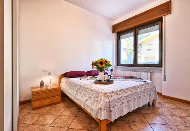 Appartamento a Toscolano-Maderno - Appartamento Jeda by Theater Home - con terrazzo e a pochi passi dal centro Appartamento a Toscolano-Maderno - Appartamento Jeda by Theater Home - con terrazzo e a pochi passi dal centro