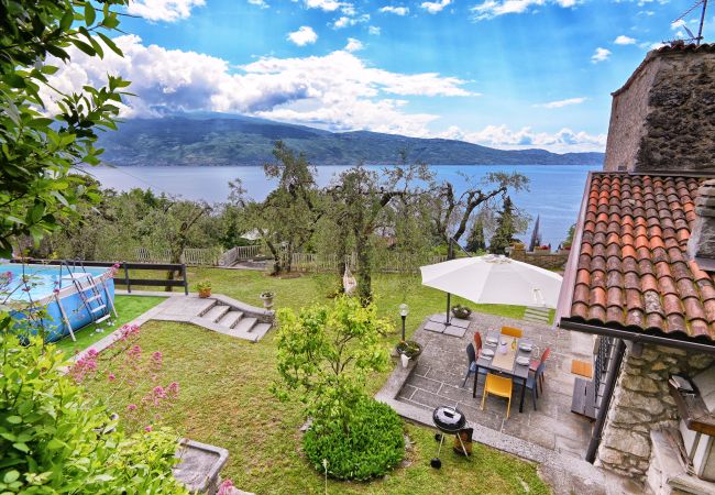 Appartamento a Gargnano - L'Antica Limonaia by Theater Home - con vista lago fantastica e piscina privata Appartamento a Gargnano - L'Antica Limonaia by Theater Home - con vista lago fantastica e piscina privata