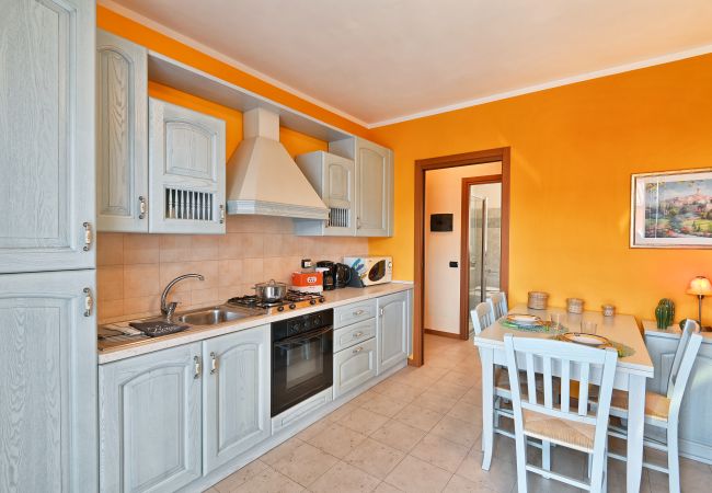 Appartamento a Toscolano-Maderno - Appartamento Serena by Theater Home - con piscina e garage Appartamento a Toscolano-Maderno - Appartamento Serena by Theater Home - con piscina e garage