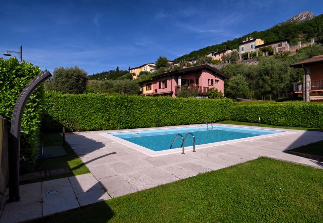 Appartamento a Toscolano-Maderno - Appartamento Serena by Theater Home - con piscina e garage Appartamento a Toscolano-Maderno - Appartamento Serena by Theater Home - con piscina e garage