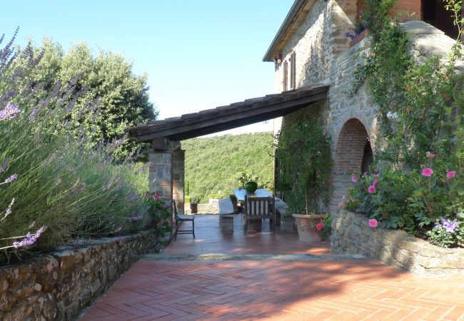 Villa in Civitella in Val di Chiana - Casa del Medico Villa in Civitella in Val di Chiana - Casa del Medico