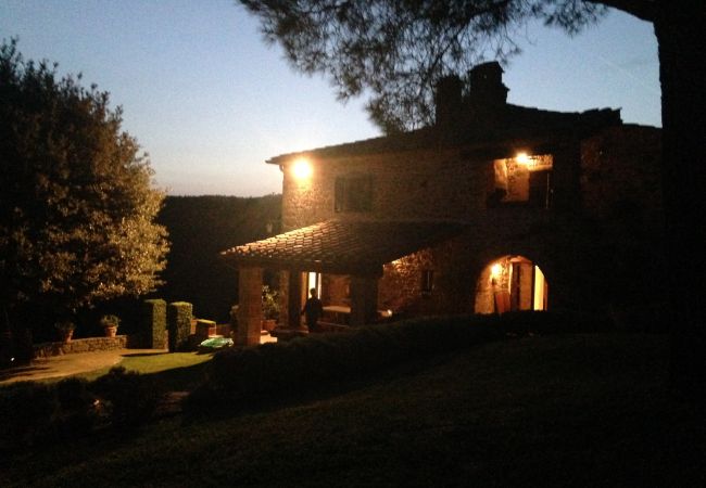 Villa in Civitella in Val di Chiana - Casa del Medico Villa in Civitella in Val di Chiana - Casa del Medico