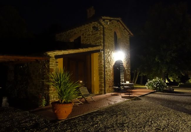 Villa in Civitella in Val di Chiana - Casa del Medico Villa in Civitella in Val di Chiana - Casa del Medico