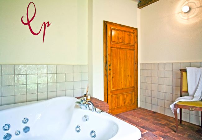 Ferienwohnung in Cinigiano - Casenovole Villa Pozzuolo Ferienwohnung in Cinigiano - Casenovole Villa Pozzuolo