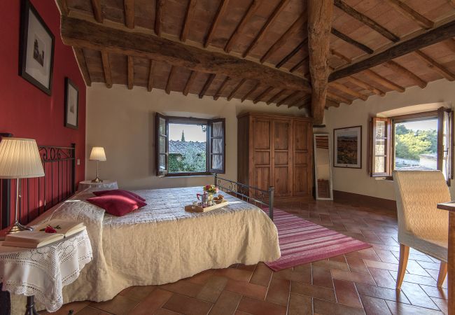 Ferienwohnung in Castellina in Chianti - La Torre della Rocca Ferienwohnung in Castellina in Chianti - La Torre della Rocca