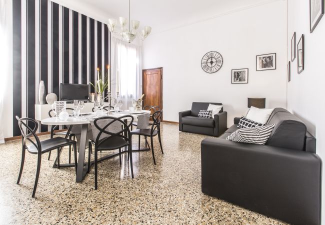 Ferienwohnung in Venezia - Rialto Design Boutique Apartment Ferienwohnung in Venezia - Rialto Design Boutique Apartment