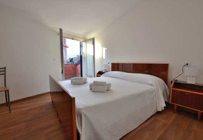 Ferienwohnung in Torri del Benaco - Apartment del Pescatore - 6 Schlafplätze in Torri Del Benaco nur wenige Schritte vom Hafen entfernt Ferienwohnung in Torri del Benaco - Apartment del Pescatore - 6 Schlafplätze in Torri Del Benaco nur wenige Schritte vom Hafen entfernt