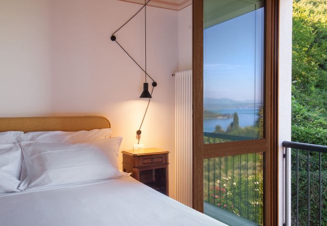 Villa in Garda - Cà Cantoni - Landhaus mit 10 Schlafplätzen und Swimmingpool in Garda Villa in Garda - Cà Cantoni - Landhaus mit 10 Schlafplätzen und Swimmingpool in Garda