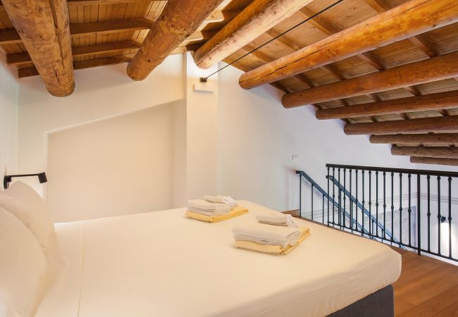 Villa in Garda - Cà Cantoni - Landhaus mit 10 Schlafplätzen und Swimmingpool in Garda Villa in Garda - Cà Cantoni - Landhaus mit 10 Schlafplätzen und Swimmingpool in Garda