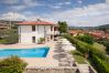 Villa in Garda - Cà Le Terrazze - Villa in Garda mit Blick auf den See, Stadtnähe, Garten, Gemeinschaftspool. Geeignet für 10 Personen. Villa in Garda - Cà Le Terrazze - Villa in Garda mit Blick auf den See, Stadtnähe, Garten, Gemeinschaftspool. Geeignet für 10 Personen.