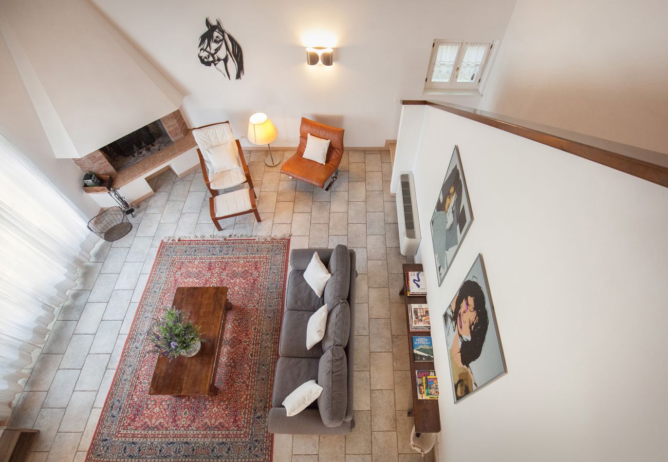 Villa in Lazise - Villa Gasco - Neue Villa mit privatem Pool und Garten im Hinterland von Lazise. Geeignet für 7 Personen Villa in Lazise - Villa Gasco - Neue Villa mit privatem Pool und Garten im Hinterland von Lazise. Geeignet für 7 Personen