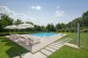 Villa in Lazise - Villa Gasco - Neue Villa mit privatem Pool und Garten im Hinterland von Lazise. Geeignet für 7 Personen Villa in Lazise - Villa Gasco - Neue Villa mit privatem Pool und Garten im Hinterland von Lazise. Geeignet für 7 Personen