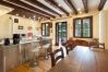 Villa in Castelgomberto - Giardino di Sibilla - Liebevoll rennovierter Bauernhof mit Pool auf den Hügeln bei Vicenza mit zwei Wohnungen für insgesamt 15 Personen. Villa in Castelgomberto - Giardino di Sibilla - Liebevoll rennovierter Bauernhof mit Pool auf den Hügeln bei Vicenza mit zwei Wohnungen für insgesamt 15 Personen.