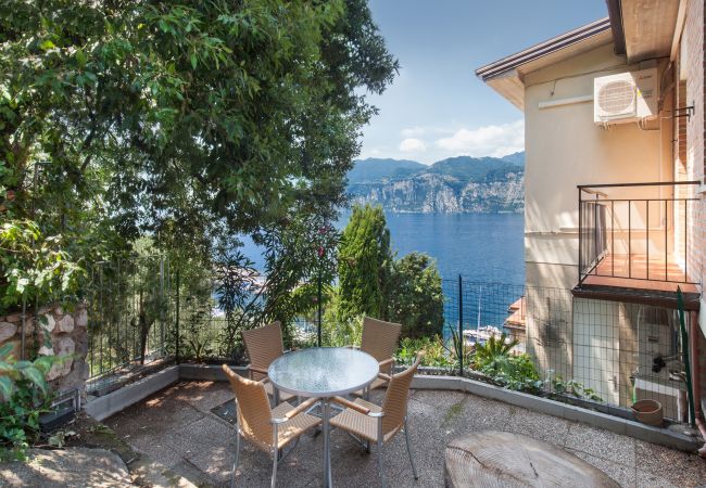 Ferienwohnung in Malcesine - Apartment Windows on the Lake Ferienwohnung in Malcesine - Apartment Windows on the Lake