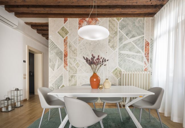 Ferienwohnung in Venezia - Erbaria Design Apartment R&R Ferienwohnung in Venezia - Erbaria Design Apartment R&R