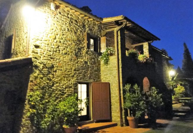 Villa in Civitella in Val di Chiana - Villa Vicinano Villa in Civitella in Val di Chiana - Villa Vicinano