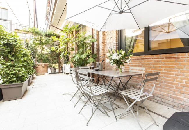 Ferienwohnung in Venezia -  Elegant Fornasa Vecia Canal View R&R Ferienwohnung in Venezia -  Elegant Fornasa Vecia Canal View R&R