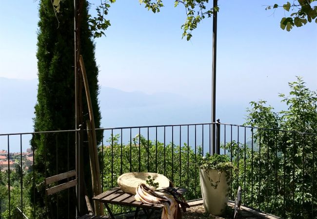 Ferienwohnung in Tignale - Borgo le Vigne, Il Mosto mit Frühstück und Wellnesscenter - ONLY ADULTS Ferienwohnung in Tignale - Borgo le Vigne, Il Mosto mit Frühstück und Wellnesscenter - ONLY ADULTS