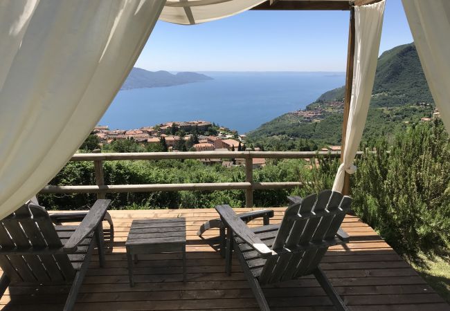 Ferienwohnung in Tignale - Borgo le Vigne, Il Mosto mit Frühstück und Wellnesscenter - ONLY ADULTS Ferienwohnung in Tignale - Borgo le Vigne, Il Mosto mit Frühstück und Wellnesscenter - ONLY ADULTS