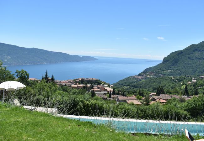 Ferienwohnung in Tignale - Borgo le Vigne, Il Mosto mit Frühstück und Wellnesscenter - ONLY ADULTS Ferienwohnung in Tignale - Borgo le Vigne, Il Mosto mit Frühstück und Wellnesscenter - ONLY ADULTS