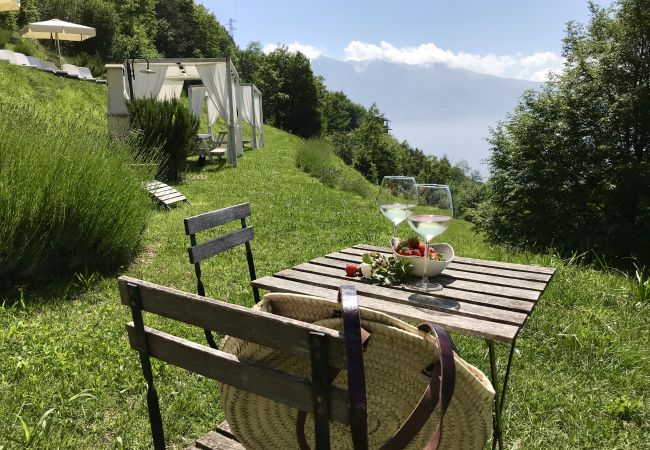 Ferienwohnung in Tignale - Borgo le Vigne, La Vendemmia mit Frühstück und Wellnesscenter - ONLY ADULTS Ferienwohnung in Tignale - Borgo le Vigne, La Vendemmia mit Frühstück und Wellnesscenter - ONLY ADULTS
