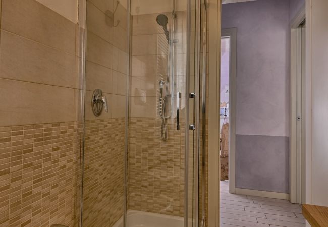 Ferienwohnung in Tignale - Borgo le Vigne, La Vendemmia mit Frühstück und Wellnesscenter - ONLY ADULTS Ferienwohnung in Tignale - Borgo le Vigne, La Vendemmia mit Frühstück und Wellnesscenter - ONLY ADULTS