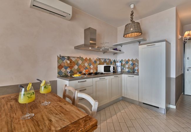 Ferienwohnung in Tignale - Borgo le Vigne, L'Uva rara  mit Frühstück und Wellnesscenter - ONLY ADULTS Ferienwohnung in Tignale - Borgo le Vigne, L'Uva rara  mit Frühstück und Wellnesscenter - ONLY ADULTS