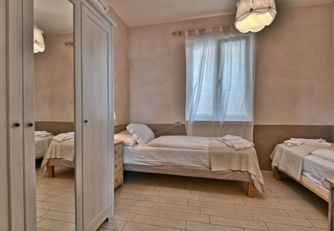 Ferienwohnung in Tignale - Borgo le Vigne, L'Uva rara  mit Frühstück und Wellnesscenter - ONLY ADULTS Ferienwohnung in Tignale - Borgo le Vigne, L'Uva rara  mit Frühstück und Wellnesscenter - ONLY ADULTS