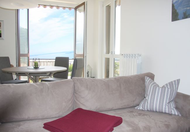 Ferienwohnung in Tignale - Mandorla - Theater Home,  neben das Zentrum mit Seeblick Ferienwohnung in Tignale - Mandorla - Theater Home,  neben das Zentrum mit Seeblick