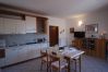 Ferienwohnung in Tignale - Michela 2 - Theater Home, mit Seeblick Ferienwohnung in Tignale - Michela 2 - Theater Home, mit Seeblick