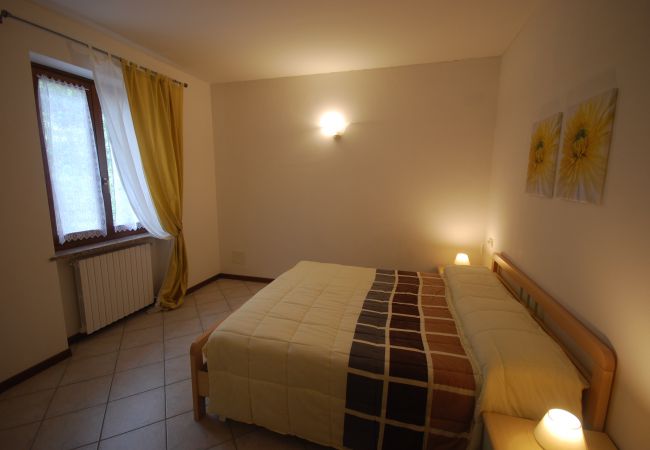 Ferienwohnung in Tignale - Angelica 3 by Theater Home, mit Balkon und Seeblick Ferienwohnung in Tignale - Angelica 3 by Theater Home, mit Balkon und Seeblick