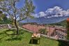 Ferienwohnung in Tignale - Angelica 5 by Theater Home, mit eingezäuntem Garten und Seeblick Ferienwohnung in Tignale - Angelica 5 by Theater Home, mit eingezäuntem Garten und Seeblick