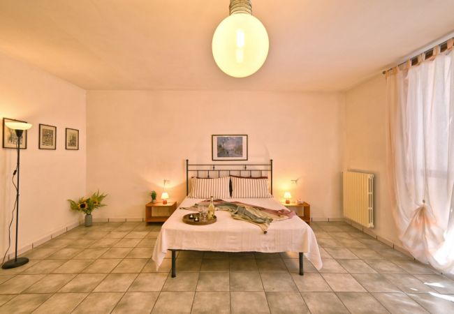 Ferienwohnung in Tignale - Michela 4 - Theater Home, mit privatem Garten und Seeblick Ferienwohnung in Tignale - Michela 4 - Theater Home, mit privatem Garten und Seeblick