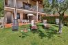 Ferienwohnung in Tignale - Michela 4 - Theater Home, mit privatem Garten und Seeblick Ferienwohnung in Tignale - Michela 4 - Theater Home, mit privatem Garten und Seeblick