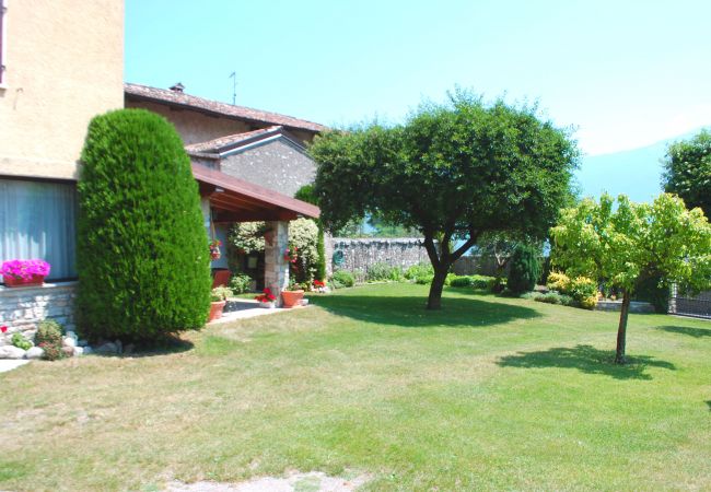  in Tignale - Lina 2 - Theater Home, mit panoramische Blick und Terrasse