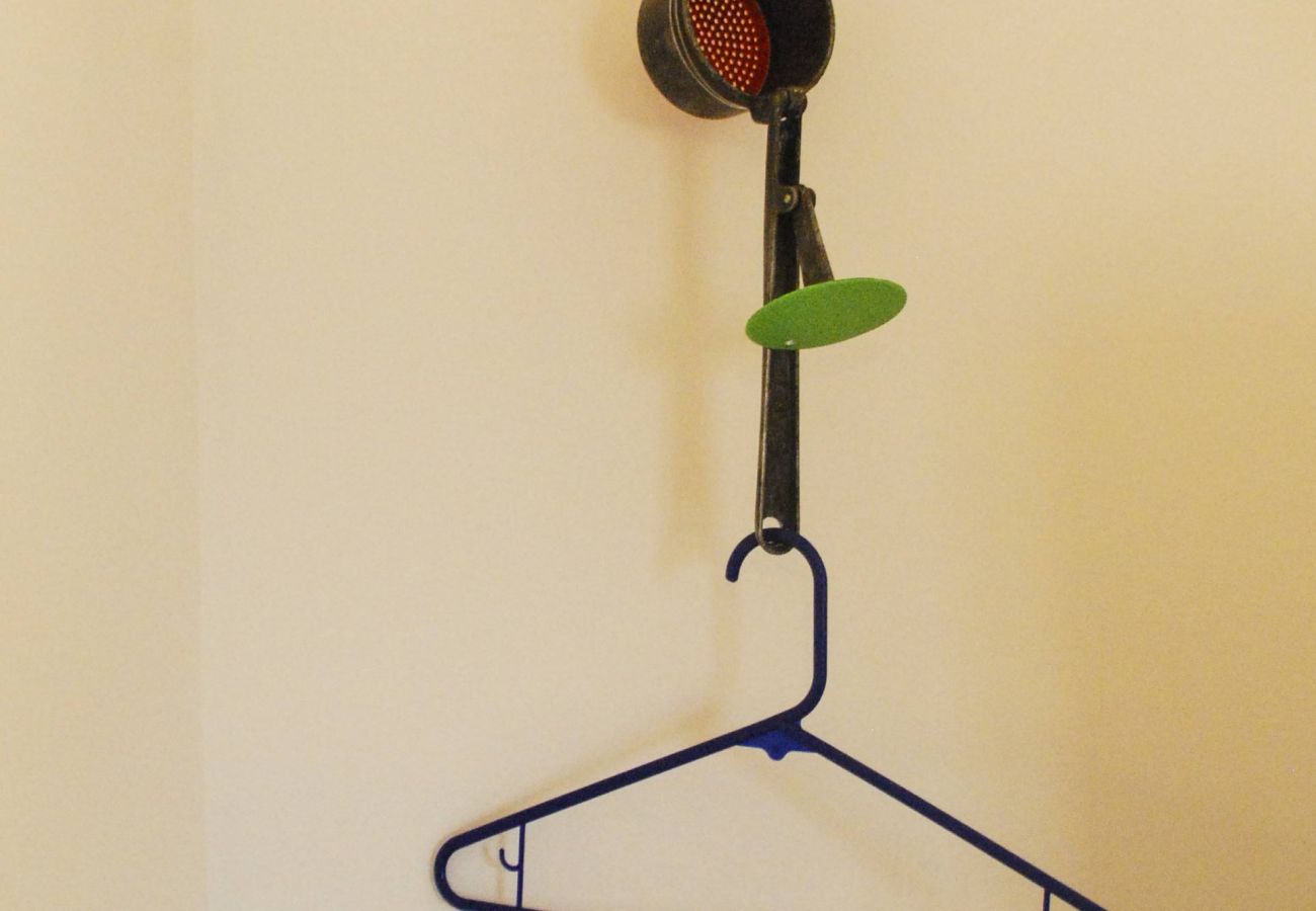 Ferienwohnung in Tignale - La Corte - Gallia,  Theater Home, neue gute eingerichtete  mit Seeblick Ferienwohnung in Tignale - La Corte - Gallia,  Theater Home, neue gute eingerichtete  mit Seeblick