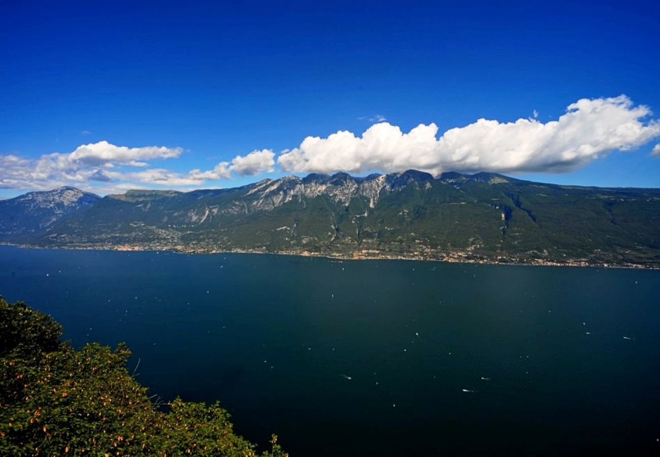 Ferienwohnung in Tignale - I Velieri - Theater Home, mit wunderschönem Seeblick Ferienwohnung in Tignale - I Velieri - Theater Home, mit wunderschönem Seeblick