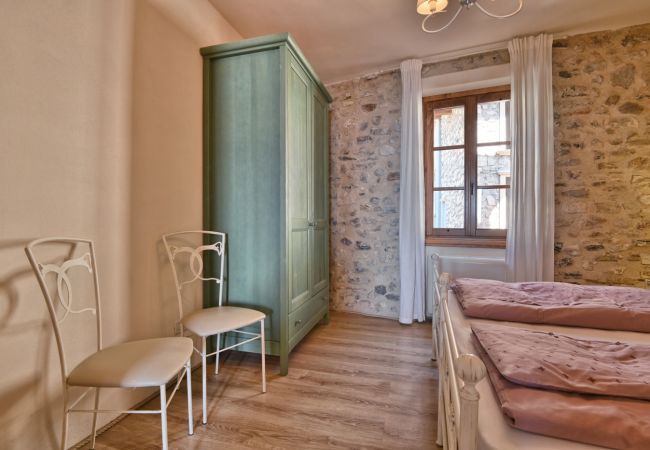 Ferienwohnung in Tignale - Il Grano - Theater Home, mit wunderschönem Seeblick Ferienwohnung in Tignale - Il Grano - Theater Home, mit wunderschönem Seeblick