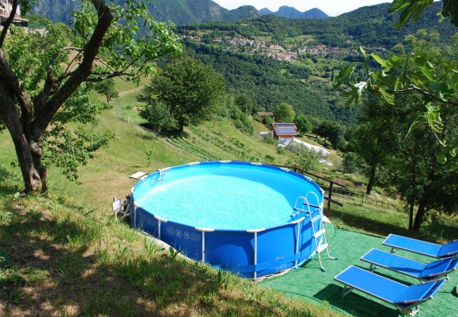 Ferienwohnung in Tignale - Rustico Massimo - Theater Home, mit Panoramablick Ferienwohnung in Tignale - Rustico Massimo - Theater Home, mit Panoramablick