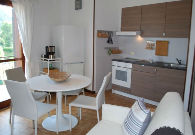 Ferienwohnung in Tignale - Appartamento Bijoux by Theater Home, mit Panoramablick Ferienwohnung in Tignale - Appartamento Bijoux by Theater Home, mit Panoramablick