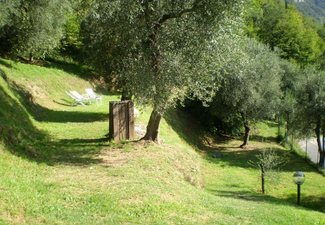 Ferienwohnung in Gargnano - Casaliva by Theater Home, Wohnung mit wunderschönem Seeblick Ferienwohnung in Gargnano - Casaliva by Theater Home, Wohnung mit wunderschönem Seeblick