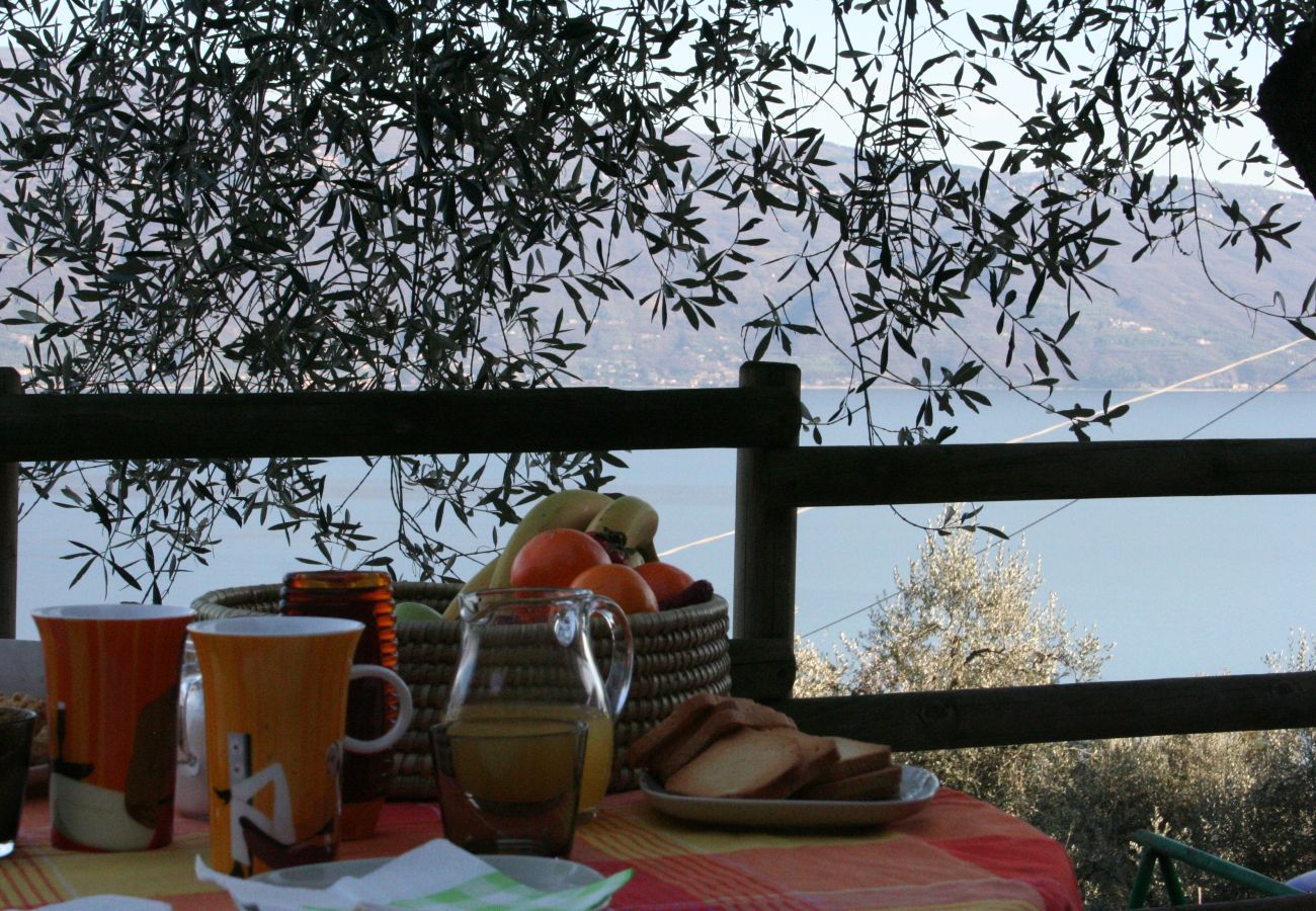 Ferienwohnung in Gargnano - Casaliva by Theater Home, Wohnung mit wunderschönem Seeblick Ferienwohnung in Gargnano - Casaliva by Theater Home, Wohnung mit wunderschönem Seeblick