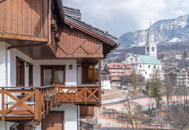 Ferienhaus in Cortina d´Ampezzo - Cortina Lodge R&R Ferienhaus in Cortina d´Ampezzo - Cortina Lodge R&R