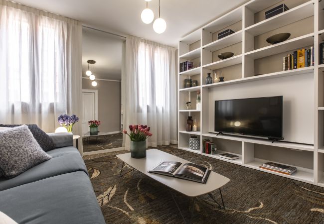 Ferienwohnung in Venezia - Charming Apartment on the Grand Canal R&R Ferienwohnung in Venezia - Charming Apartment on the Grand Canal R&R