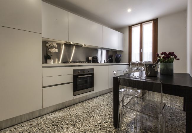 Ferienwohnung in Venezia - Charming Apartment on the Grand Canal R&R Ferienwohnung in Venezia - Charming Apartment on the Grand Canal R&R