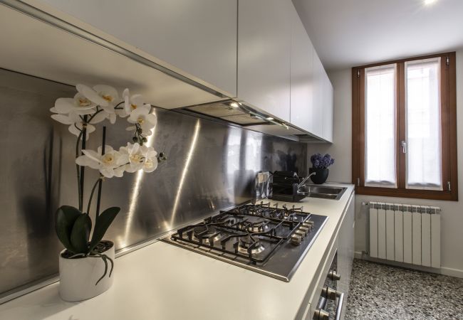 Ferienwohnung in Venezia - Charming Apartment on the Grand Canal R&R Ferienwohnung in Venezia - Charming Apartment on the Grand Canal R&R